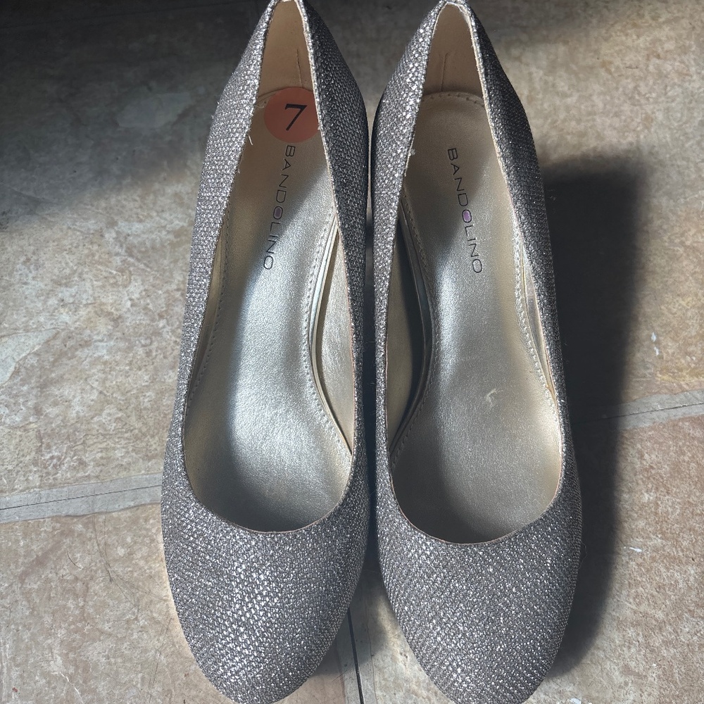 Sparkly champagne heels